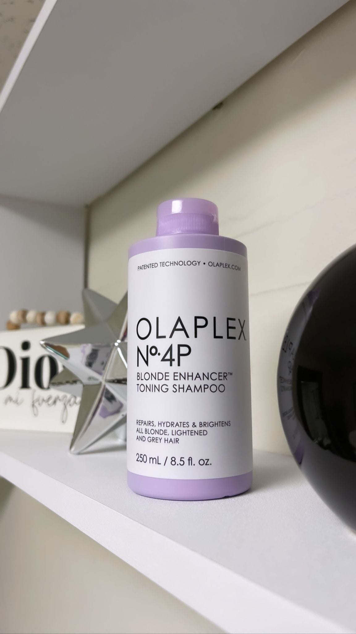 Olaplex No. 4P Blonde Enhancer Toning Shampoo