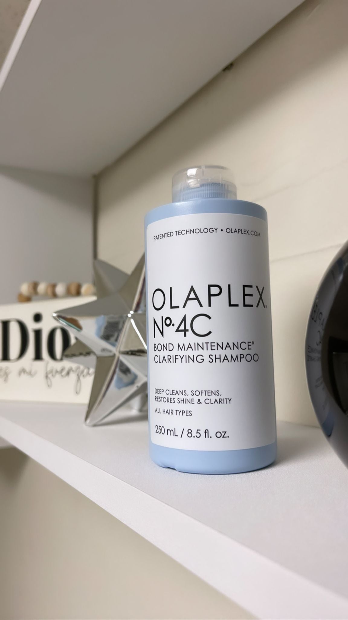 Olaplex No. 4C Bond Maintenance Clarifying Shampoo